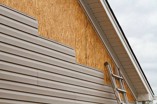Professional Siding Contractor technician working in Hartstown, PA
